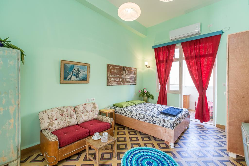 Sea&Stone Apartment Haifa Room photo